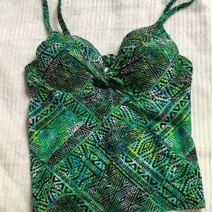 Maidenform tankini swim top